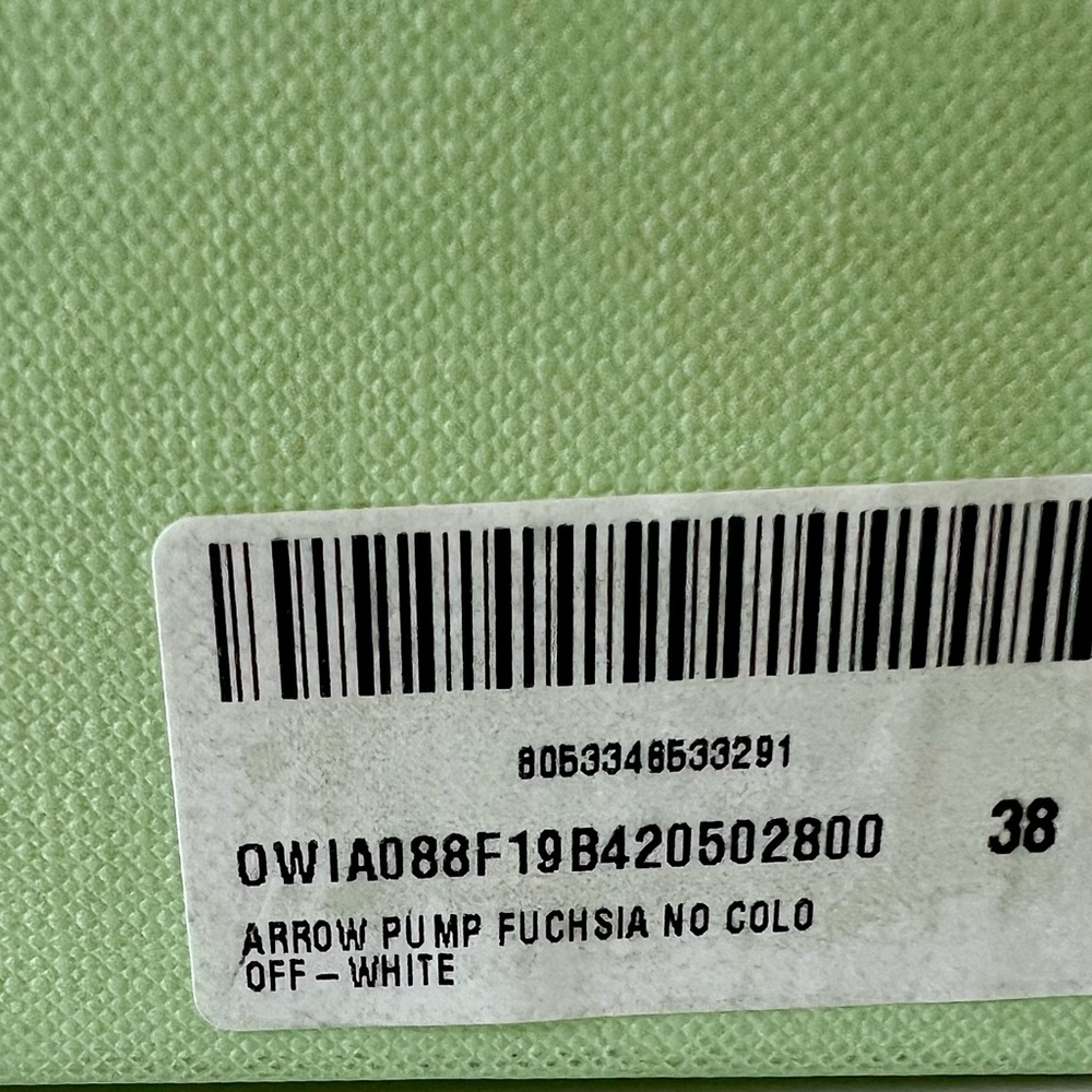 OFF - WHITE Arrow Pump - Picture 3 of 7
